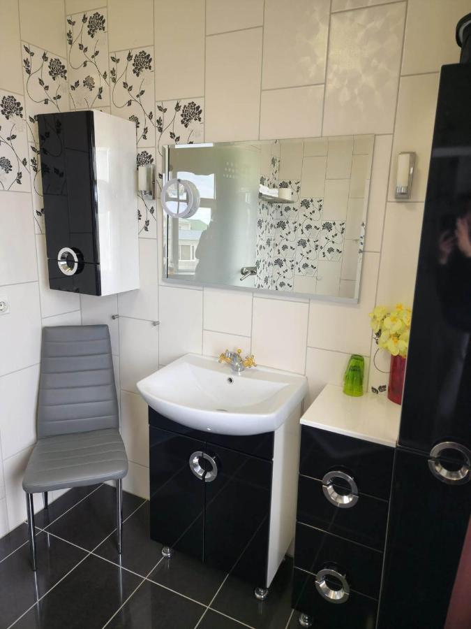 Kiljan Apartments & Rooms Blonduos Dış mekan fotoğraf