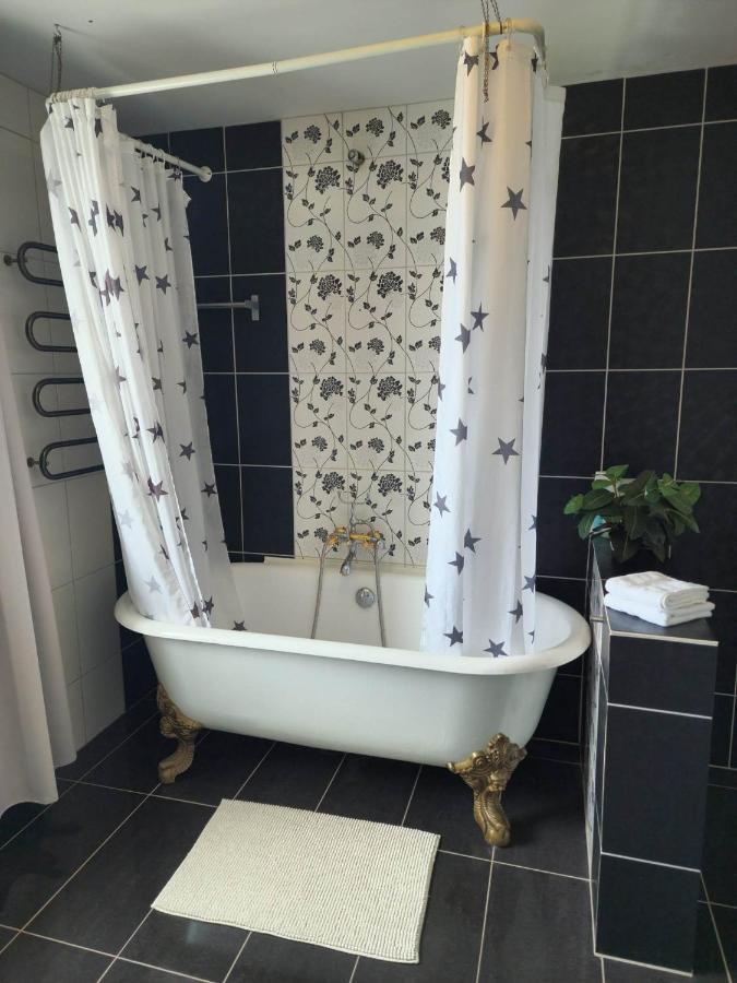 Kiljan Apartments & Rooms Blonduos Dış mekan fotoğraf