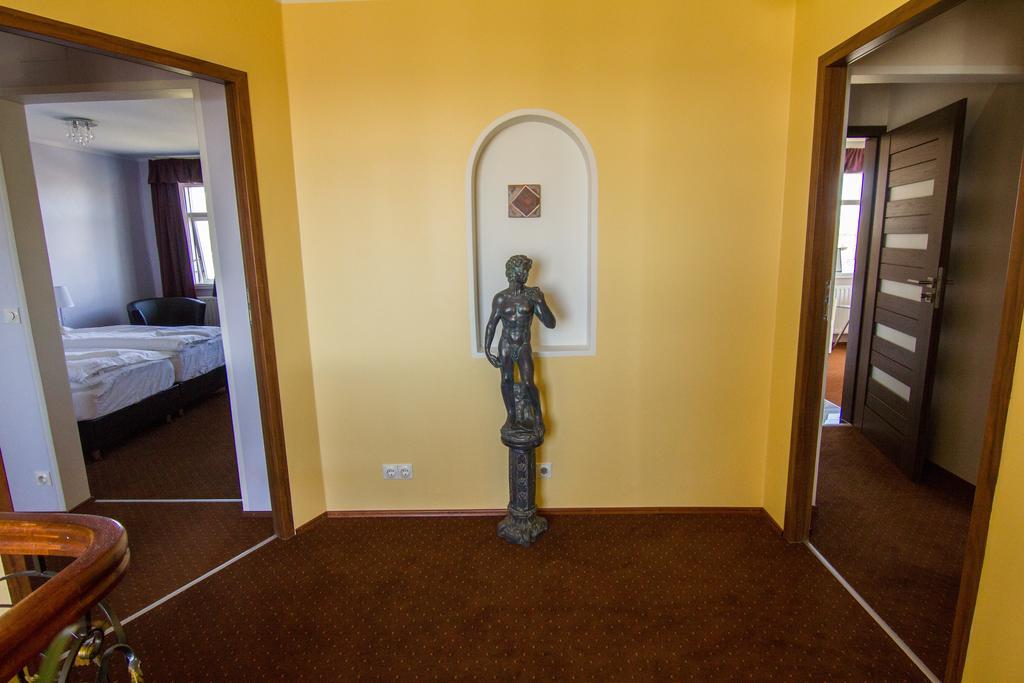 Kiljan Apartments & Rooms Blonduos Dış mekan fotoğraf